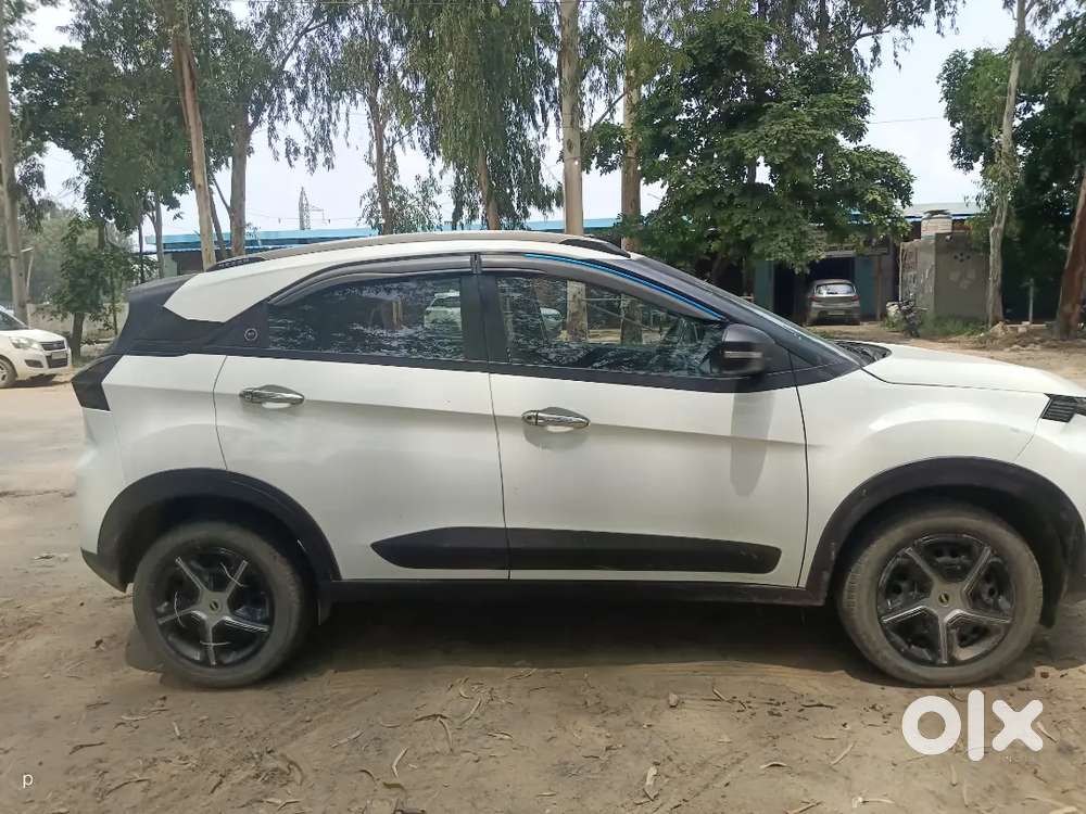 Tata Nexon Smart Petrol 2023