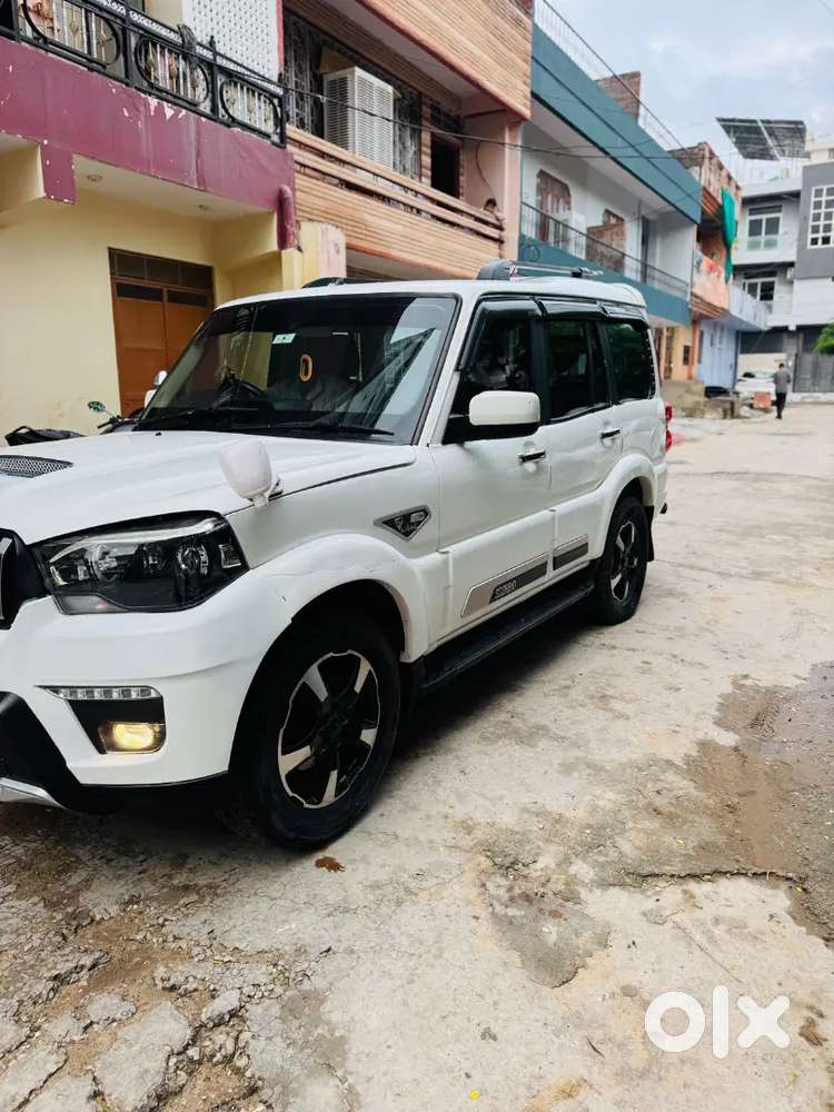 Mahindra Scorpio 2015 Convert Into S11 Diesel 95000 Km Driven