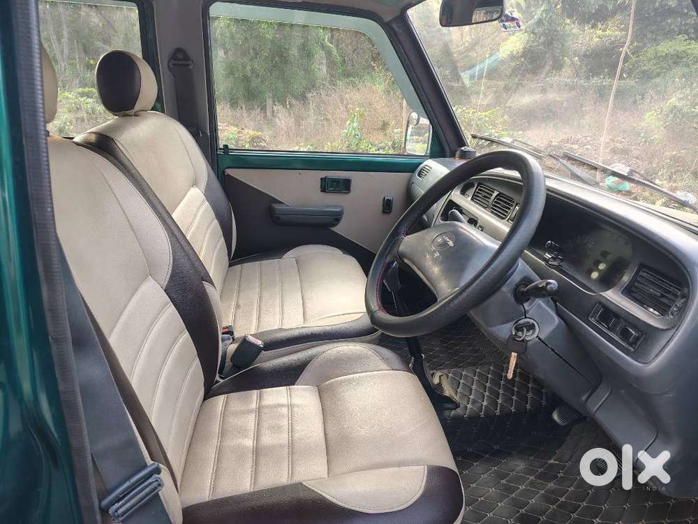 Toyota Qualis - 2004