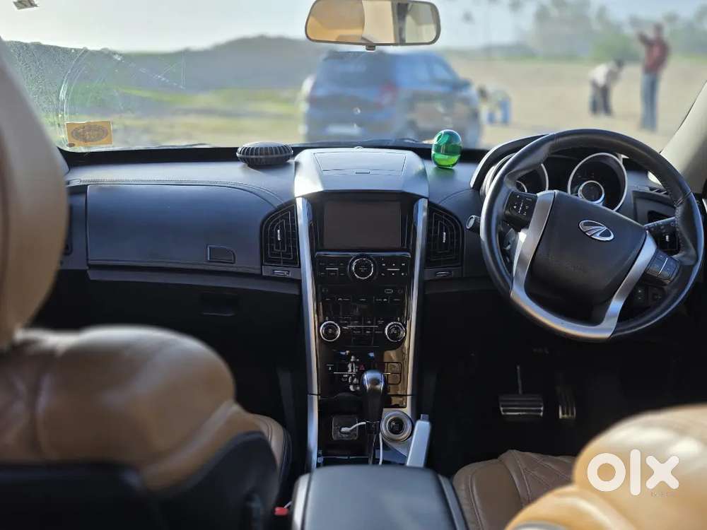 Mahindra Xuv500 W 11 Automatic 2018
