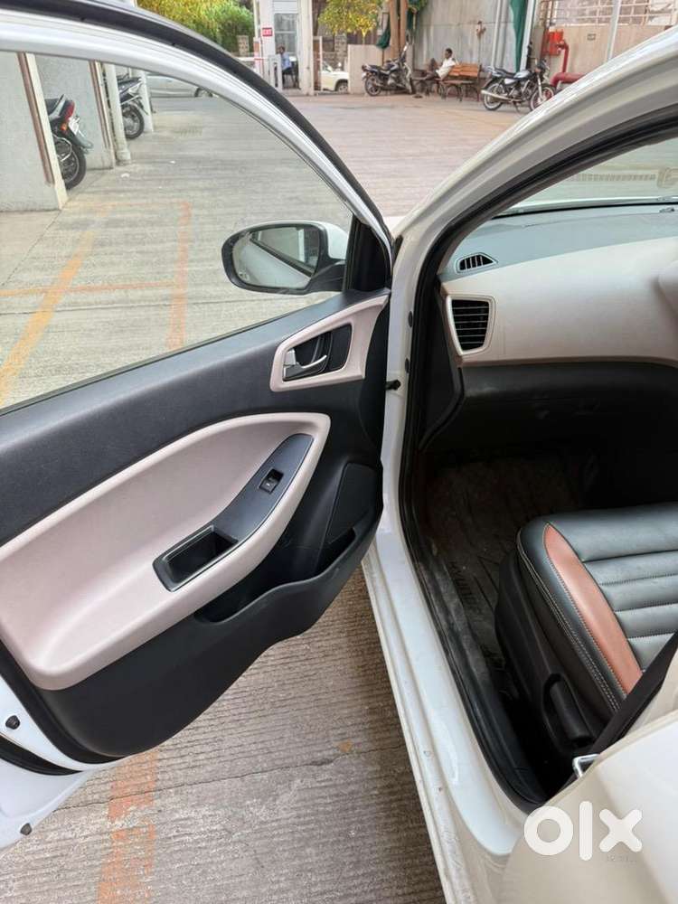 Hyundai Elite I20 2015 Petrol Well Maintained
