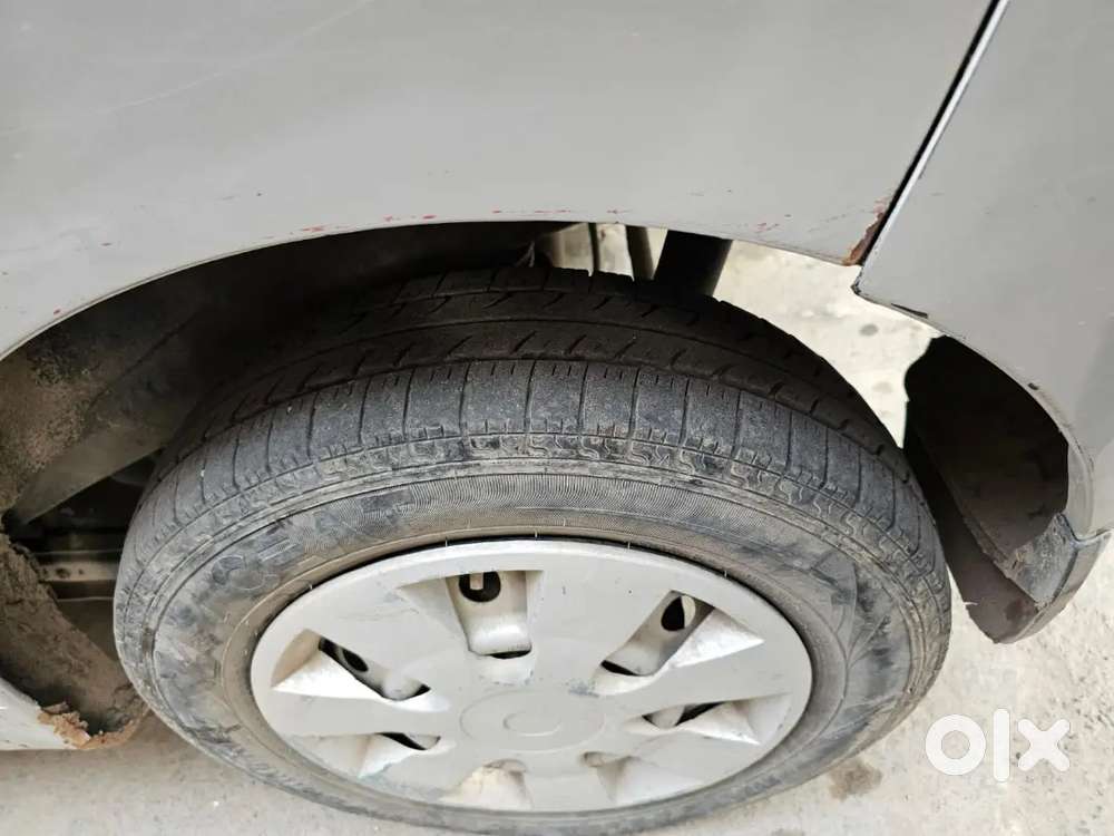 Maruti Suzuki Wagon R Lxi 2012
