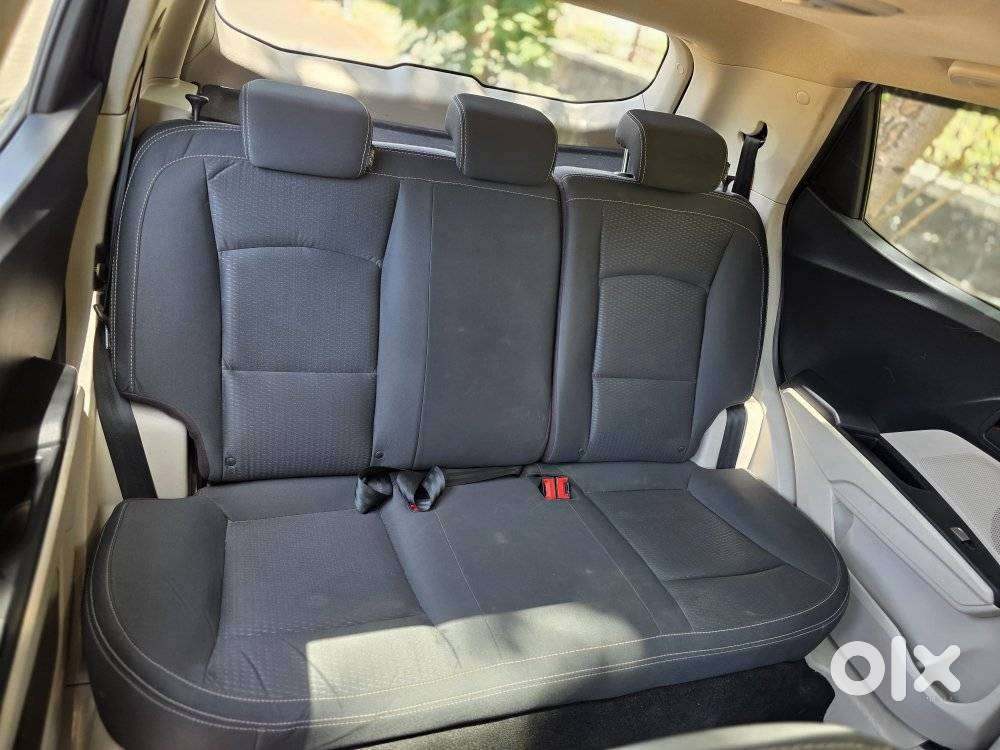 Mahindra Xuv300 W6, 2021, Petrol