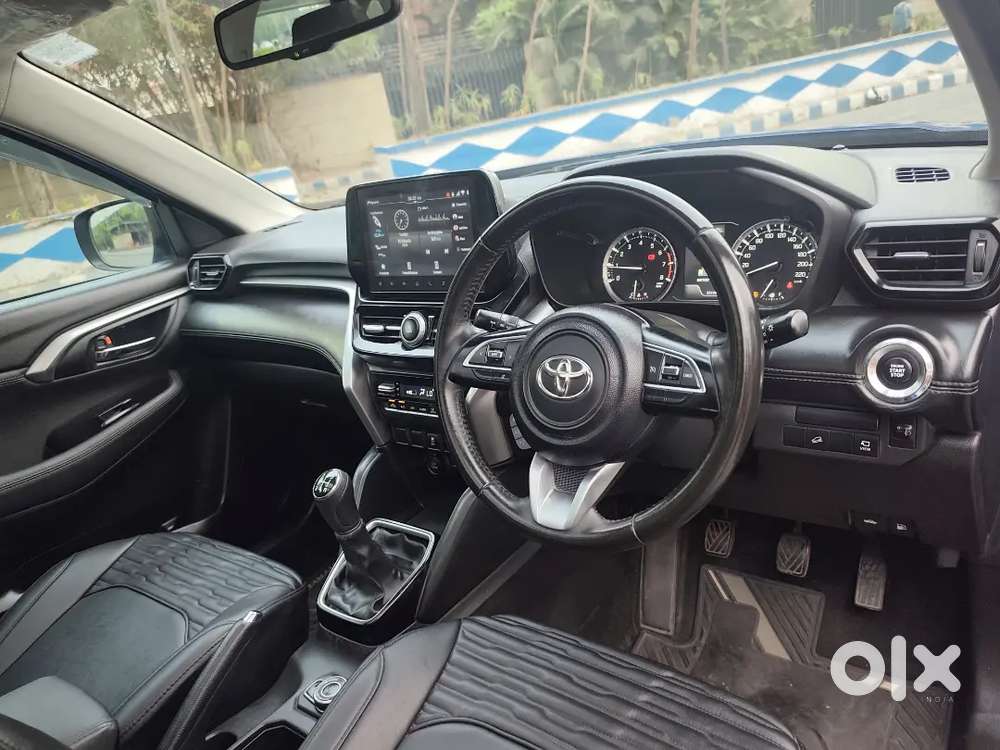 Toyota Hyrider V Neo Drive Awd