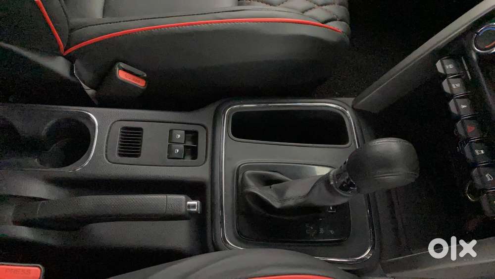 Mahindra Thar Lx Hard Top Petrol At Rwd, 2023, Petrol