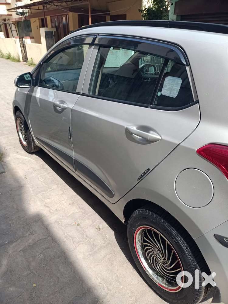 Hyundai Grand I10 1.1 Crdi Sportz, 2015, Diesel