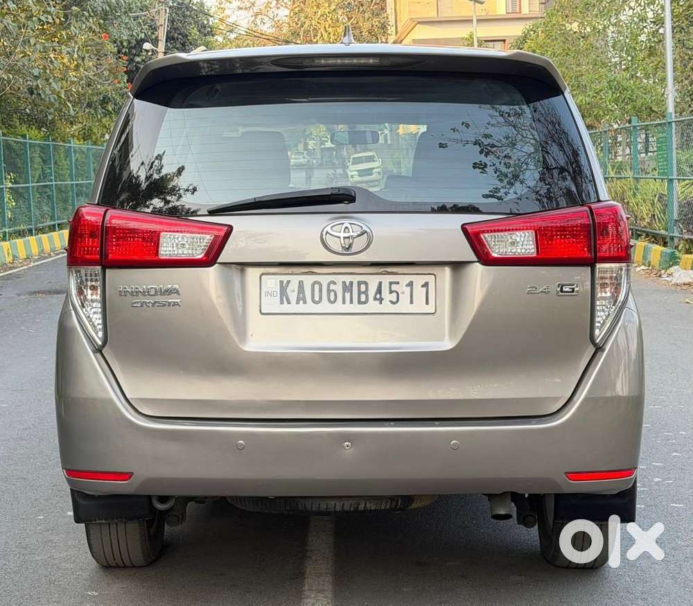 Toyota Innova Crysta 2.4 G Mt, 2017, Diesel