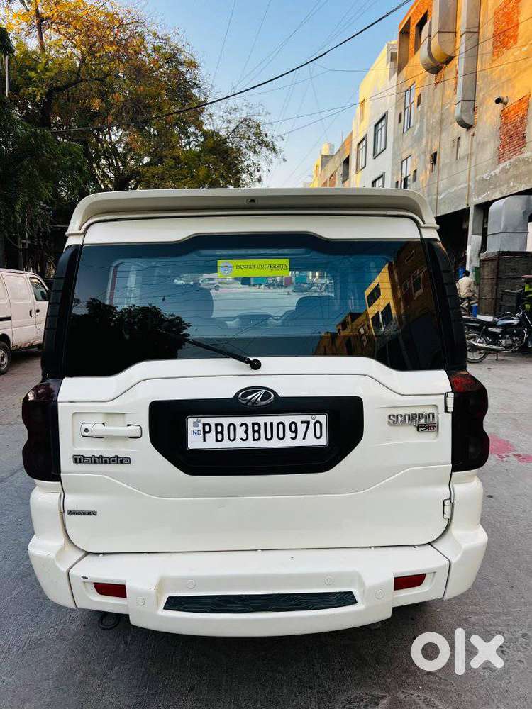 Mahindra Scorpio S10, 2015, Diesel