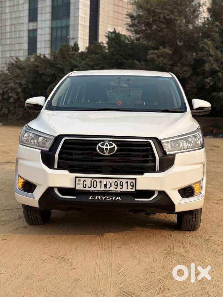 Toyota Innova Crysta