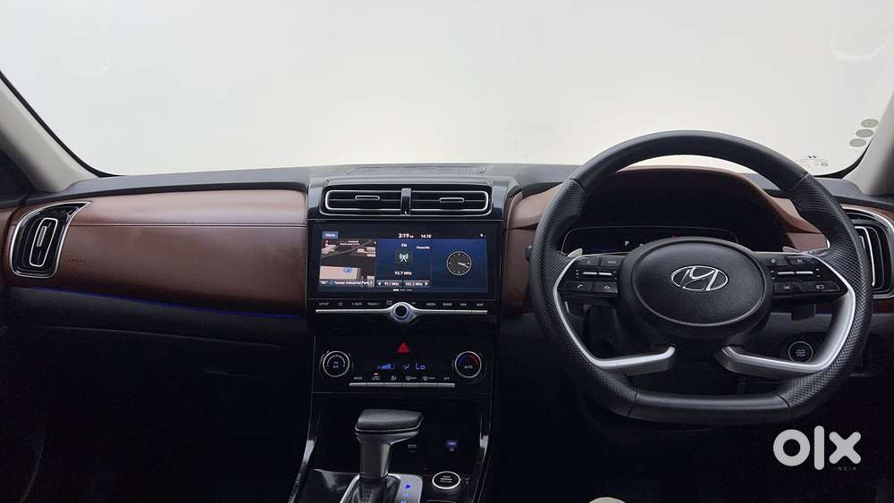 Hyundai Alcazar 2.0 Signature (o) Petrol At 6 Str, 2022, Petrol