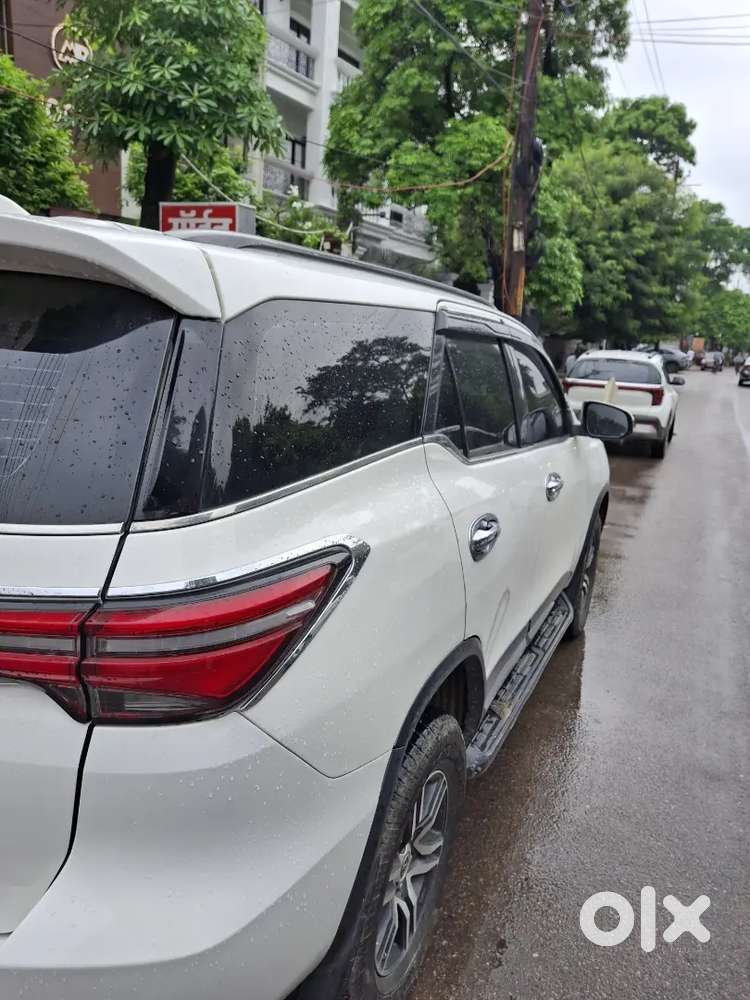 Toyota Fortuner Diesel 2017 With Service Record