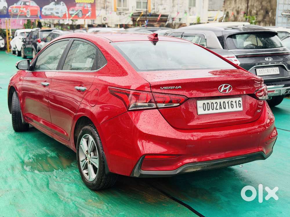 Hyundai Verna 1.6 Sx (o) Vtvt At, 2017, Petrol