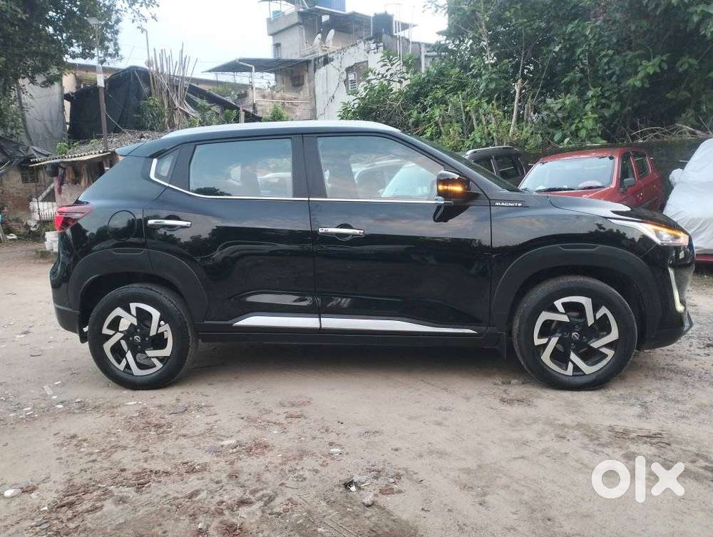Nissan Magnite 1.0 Xv Premium Turbo Cvt, 2022, Petrol