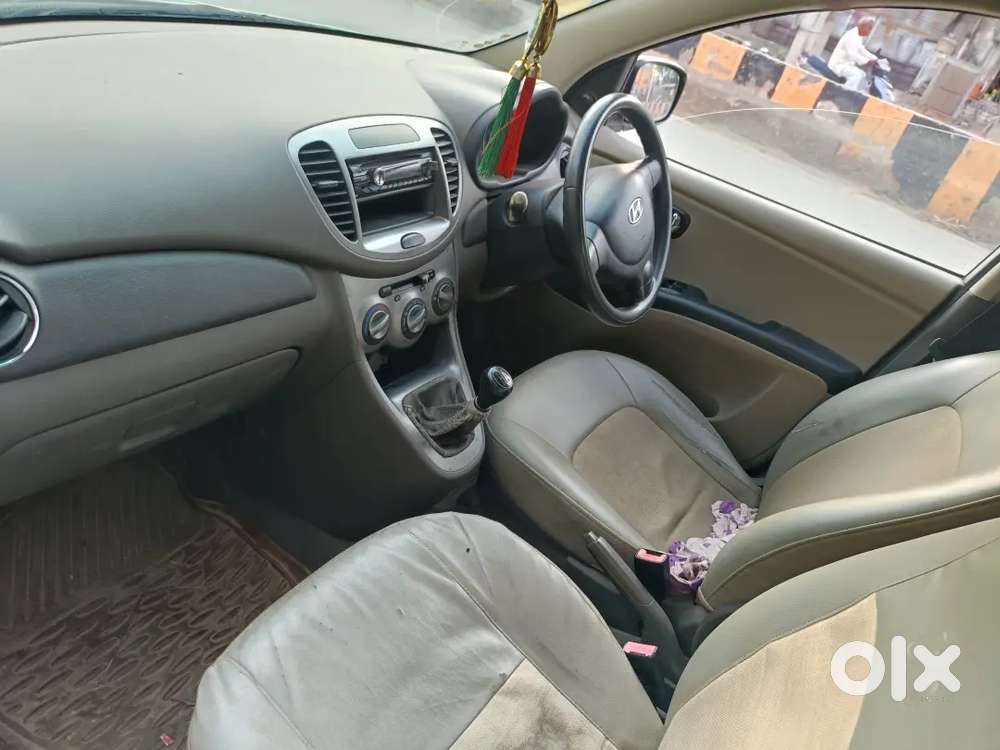 Hyundai Grand I10 2011 Petrol Magna