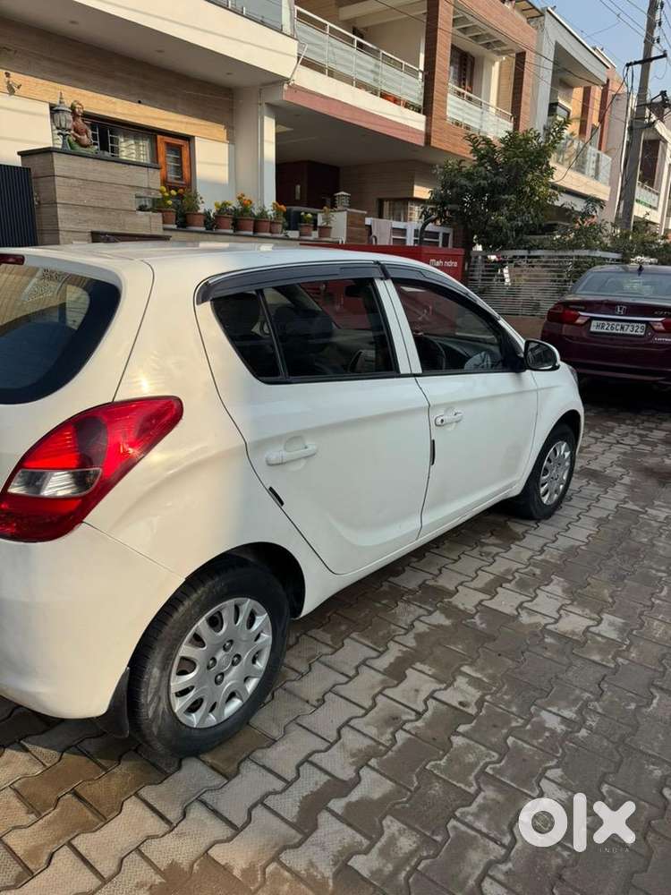 Hyundai I20 2010 Petrol 73000 Km Driven