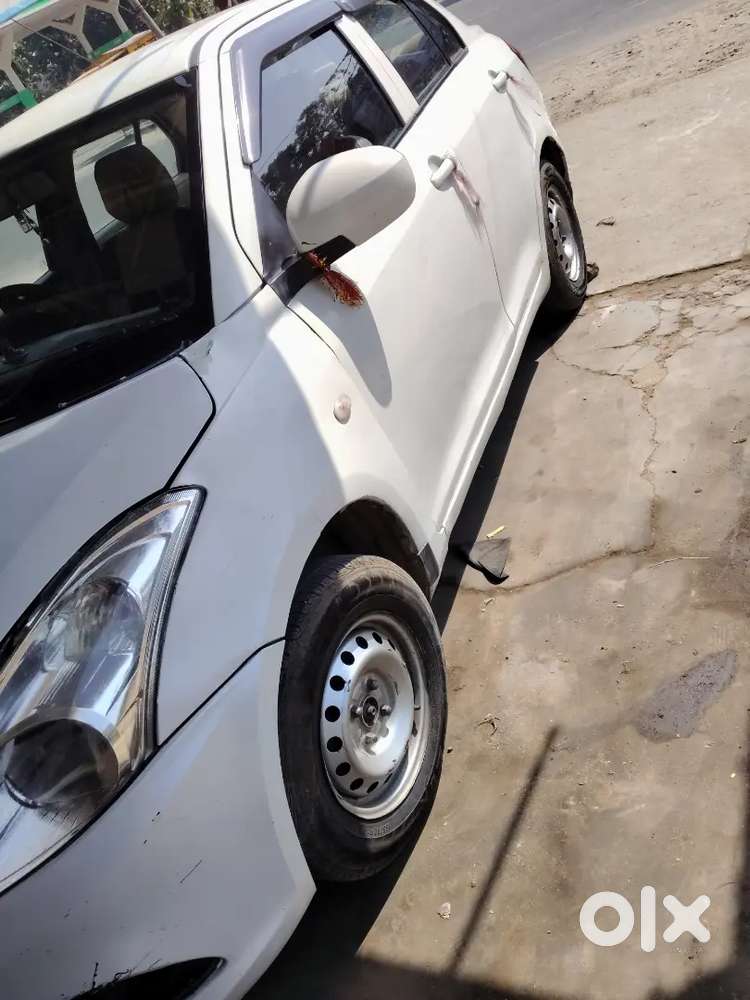 Maruti Suzuki Dzire 2017 Cng & Hybrids 100000 Km Driven