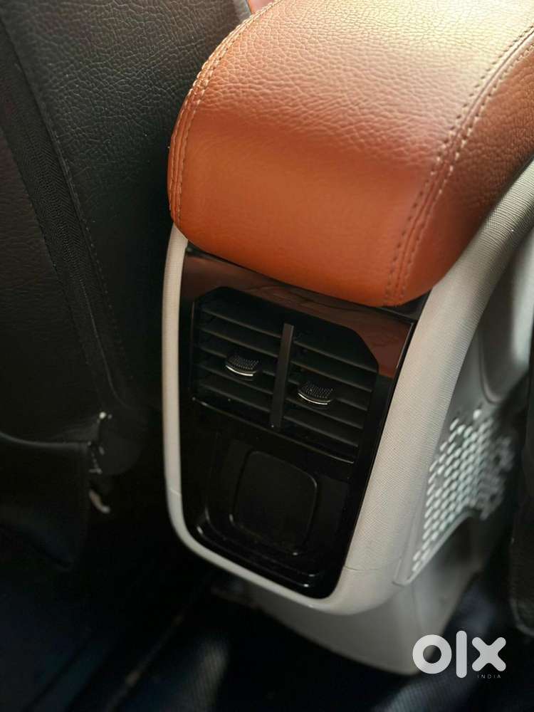 Tata Nexon Amt Xza Plus, 2020, Petrol