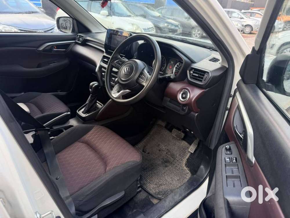 Maruti Suzuki Grand Vitara 1.5 Delta Smart Hybrid At, 2023, Petrol