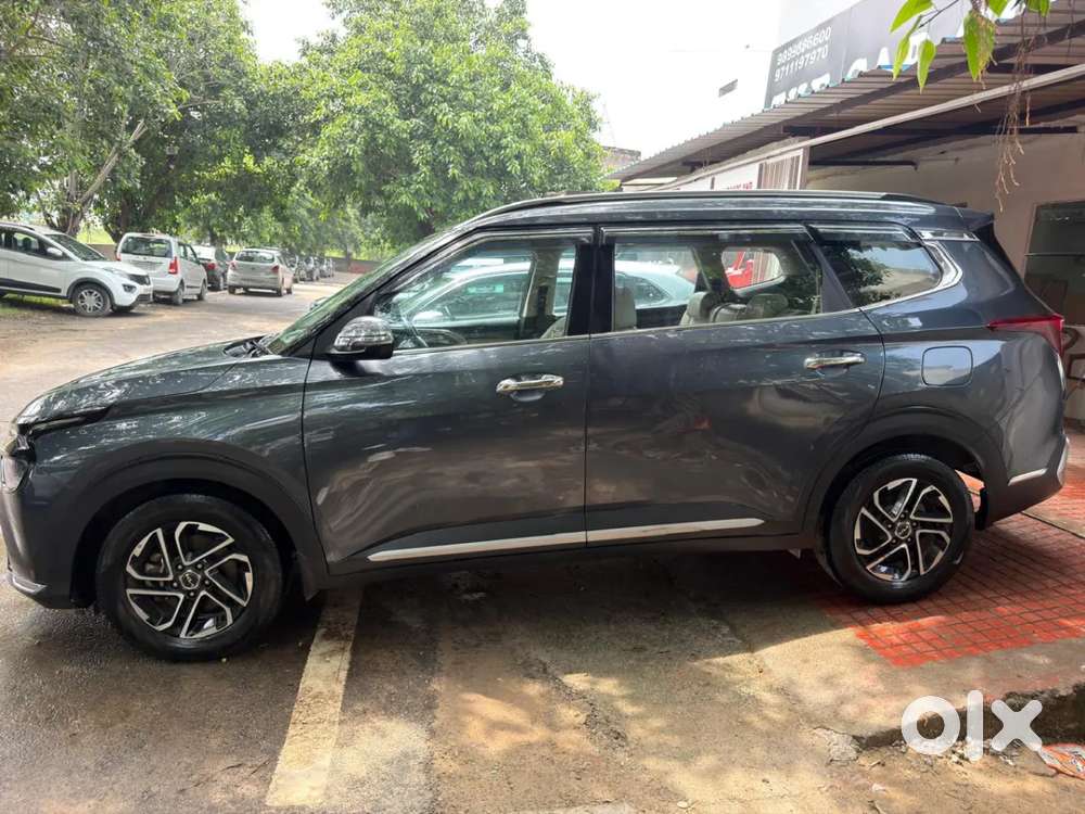 Kia Carens 1.4 Luxury Plus 6 Str, 2022, Petrol