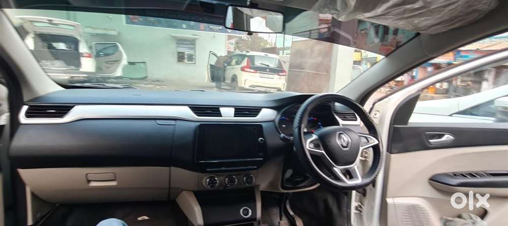Renault Triber Petrol 17000 Km Driven Very Good Condison
