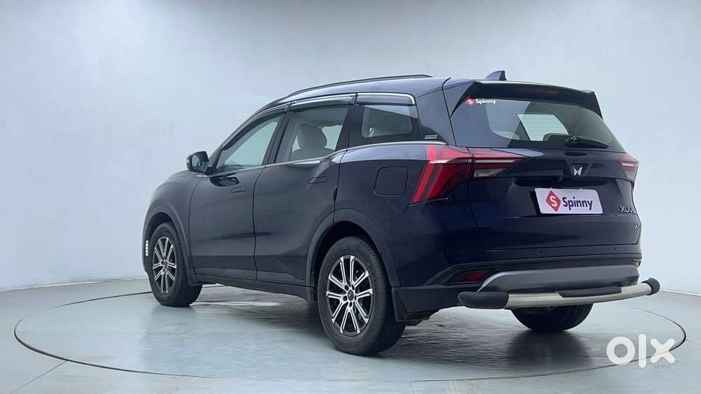 Mahindra Xuv700 2.0 Ax 7 Petrol Mt Str, 2024, Petrol