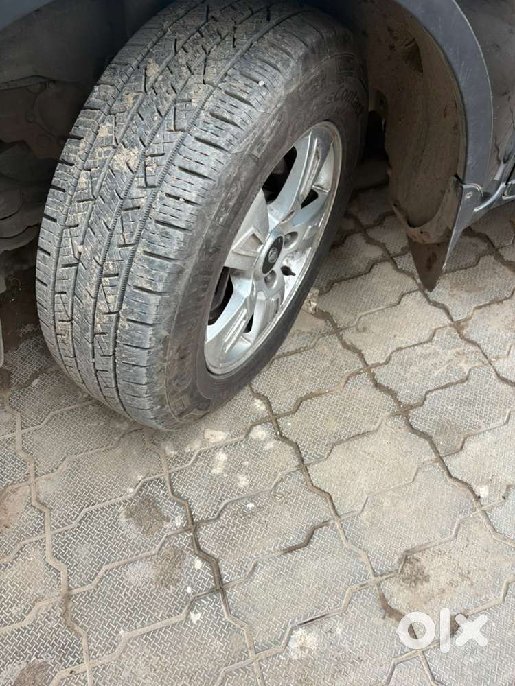 Mahindra Xuv500 Diesel 2012 Year