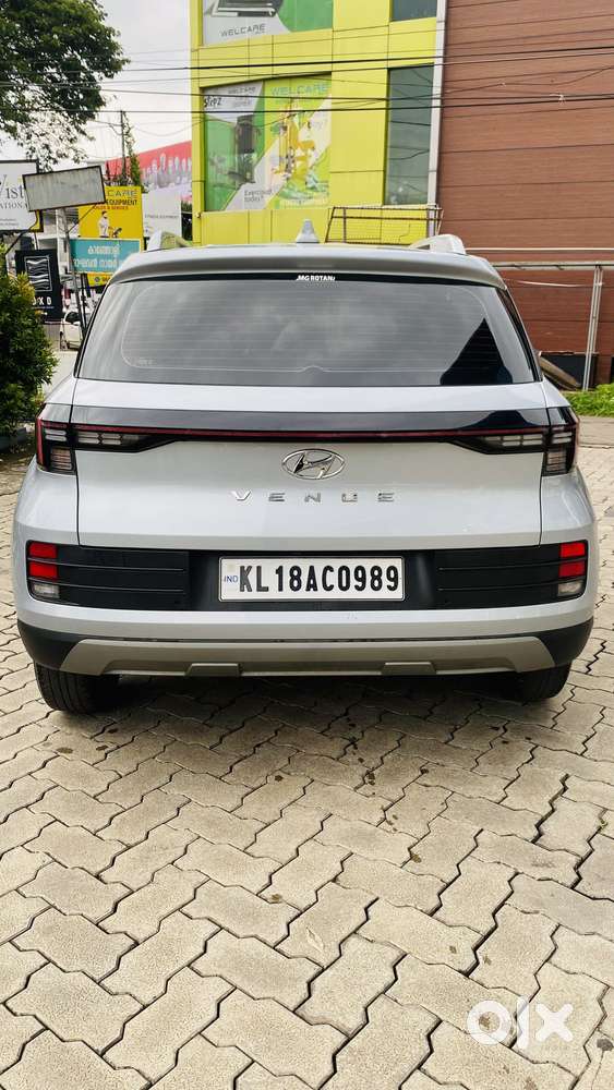 Hyundai Venue S Plus Mt 1.2 Kappa, 2002, Petrol
