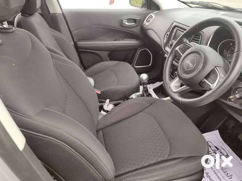 Jeep Compass 2018 Petrol 25000 Km, Well Maintained