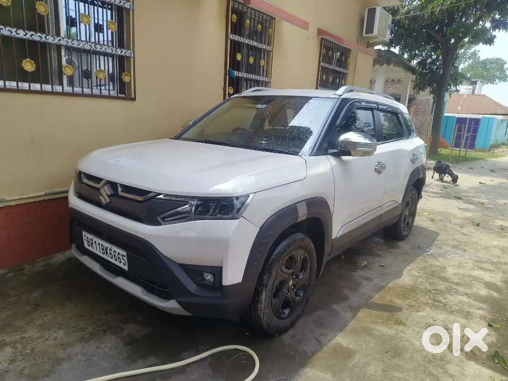 Maruti Suzuki Brezza 2024 Petrol Well Maintained