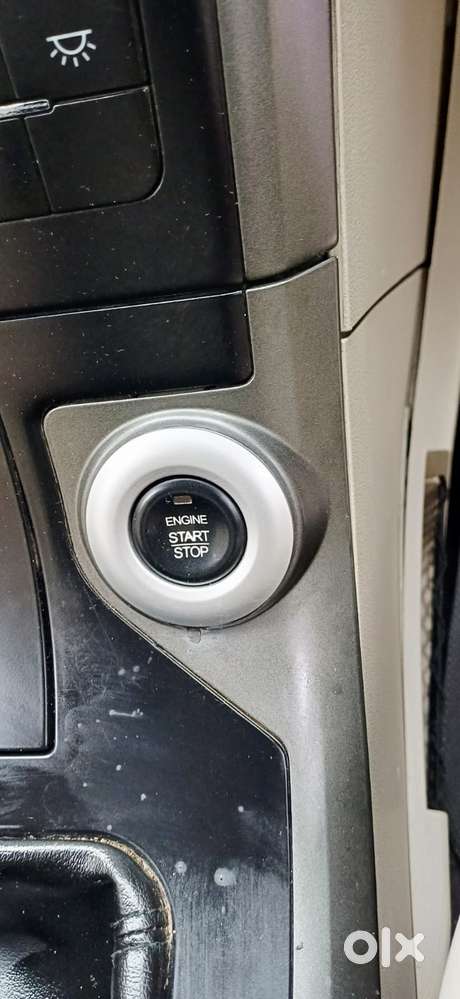 Mahindra Xuv500 2.2 W10, 2016, Diesel