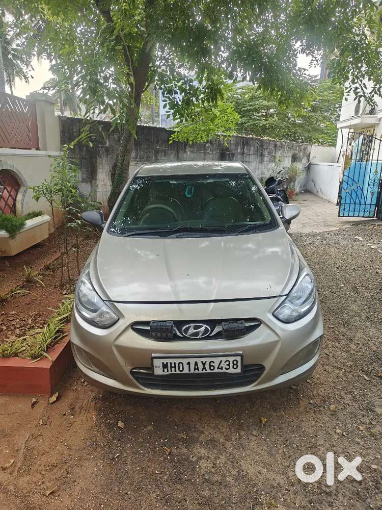 Hyundai Verna 2011 Cng & Hybrids 130000 Km Driven
