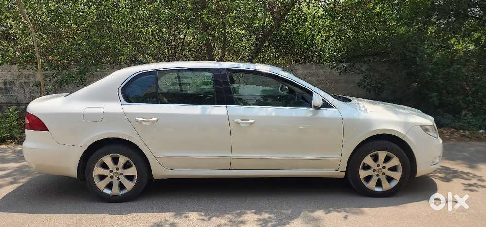Skoda Superb 2010 Diesel 62000 Km Driven