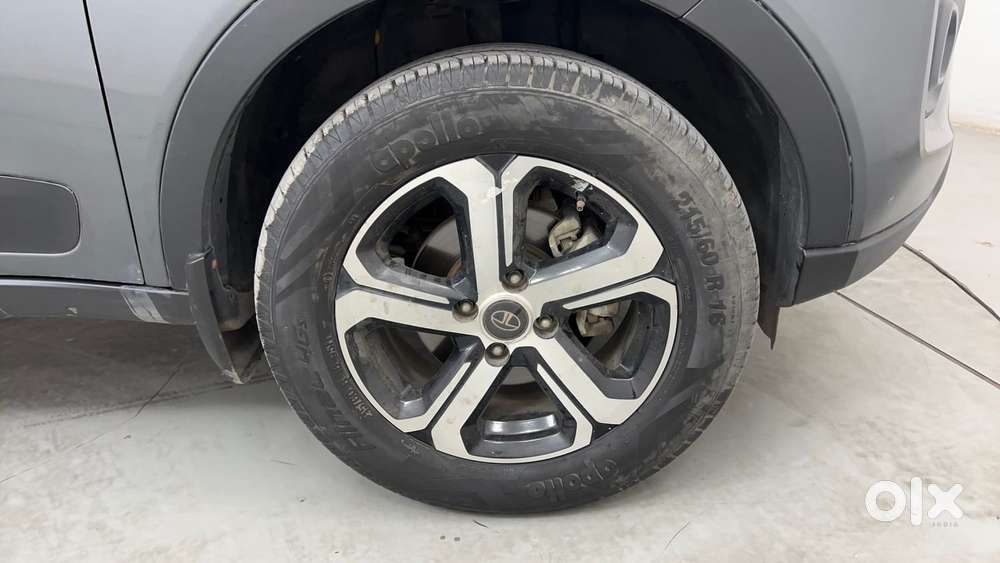 Tata Nexon 1.2 Revotron Xz Plus (s), 2023, Petrol