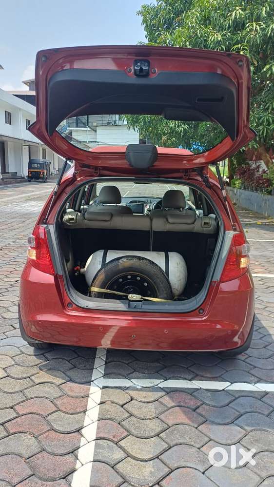 Honda Jazz V Mt Privilege, 2009, Cng & Hybrids