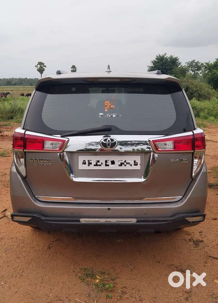 Toyota Innova Crysta 2.4 G Mt, 2016, Diesel
