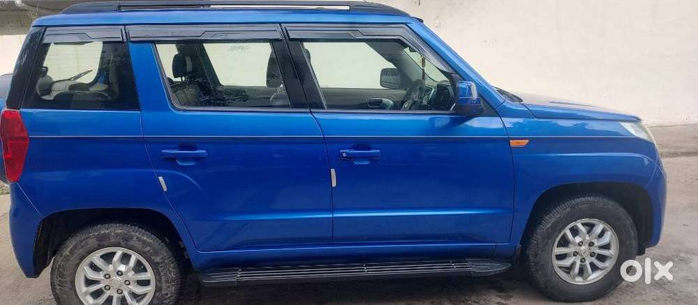 Mahindra Tuv 300 T8 Amt (automatic), 2015, Diesel