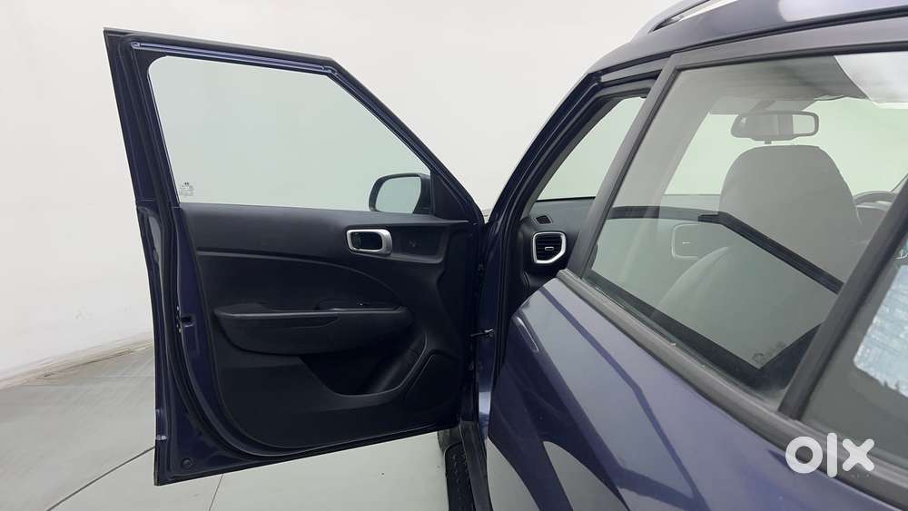 Hyundai Venue Sx Plus Turbo Dct, 2022, Petrol