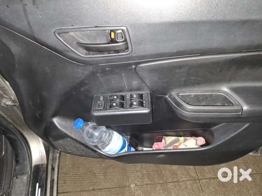 Taxi Maruti Suzuki Swift Lxi 2022