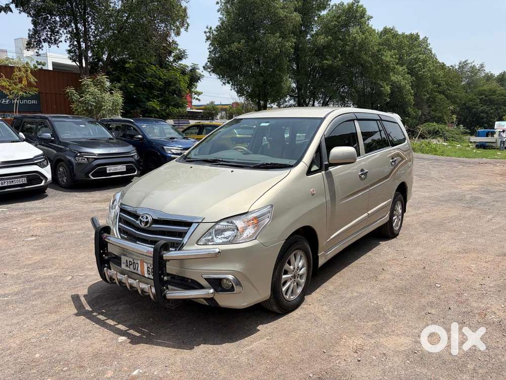 Toyota Innova 2.5 G (diesel) 7 Seater, 2014, Diesel