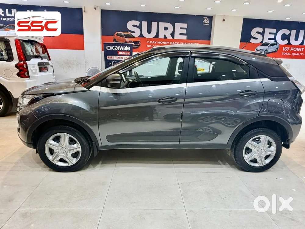 Tata Nexon 1.2 Revotron Xma, 2023, Petrol