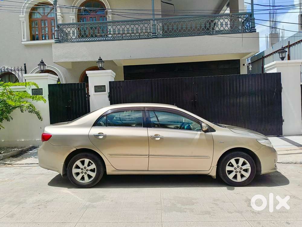 Toyota Corolla Altis