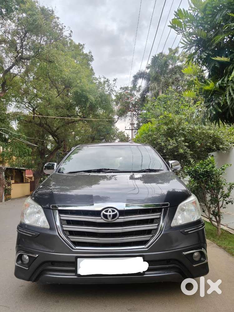 Toyota Innova 2.5 G (diesel) 8 Seater, 2015, Diesel