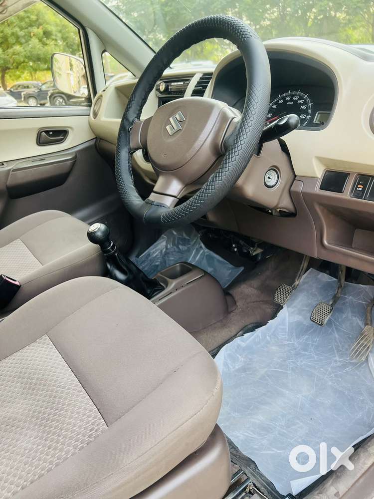 Maruti Suzuki Estilo Lxi Bs-iv, 2011, Petrol