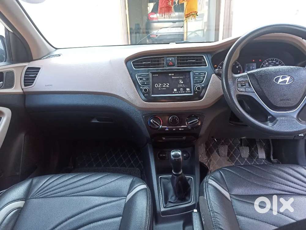 Hyundai I20 Sportz Petrol 2020