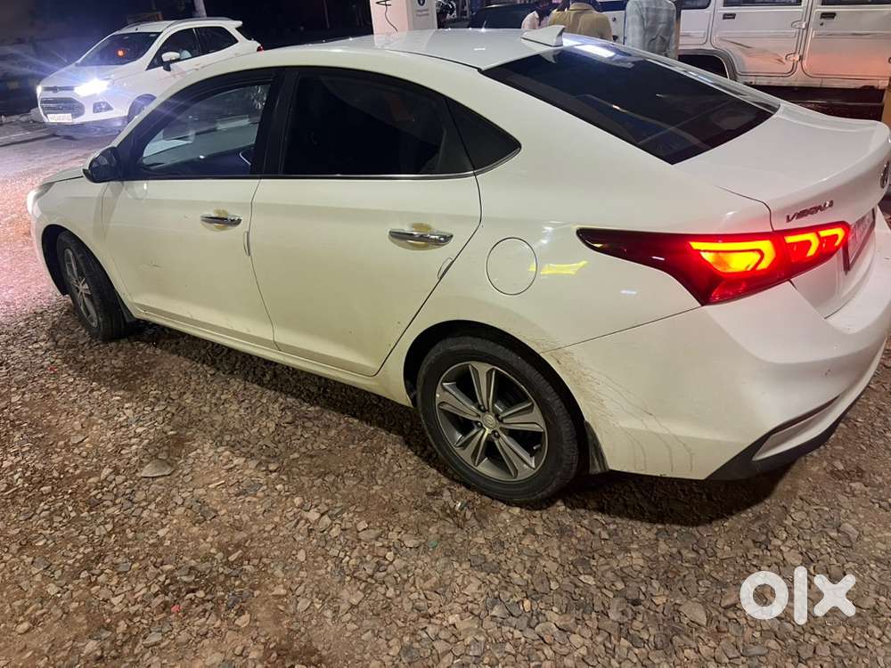 Hyundai Verna Diesel Manual 2017