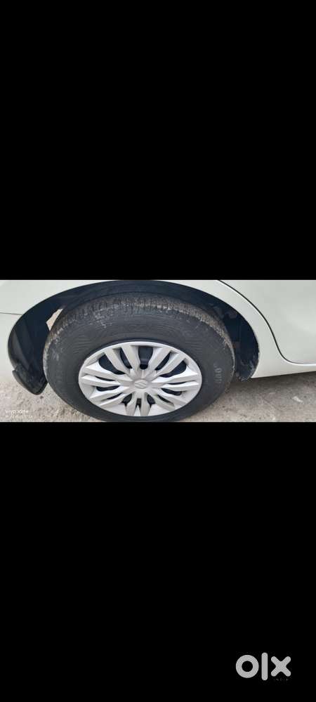 Maruti Suzuki Swift Dzire Vdi At, 2017, Diesel