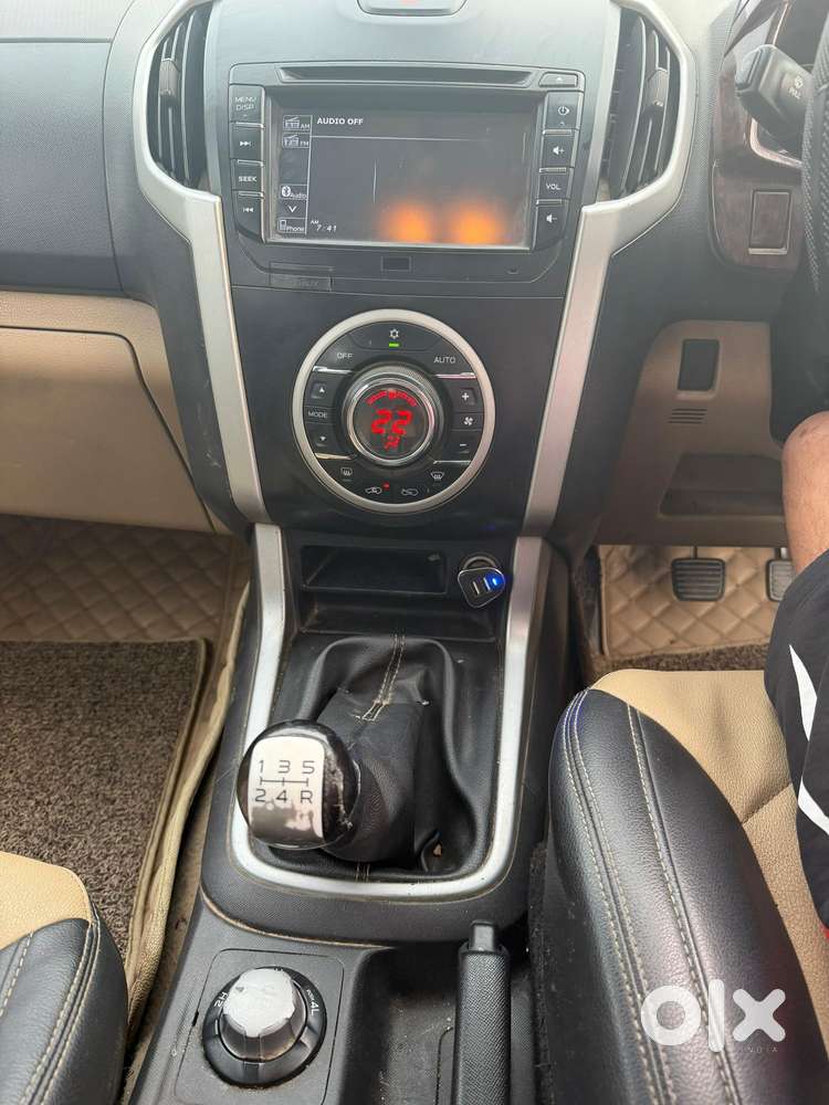 Isuzu D-max V-cross 4x4, 2016, Diesel