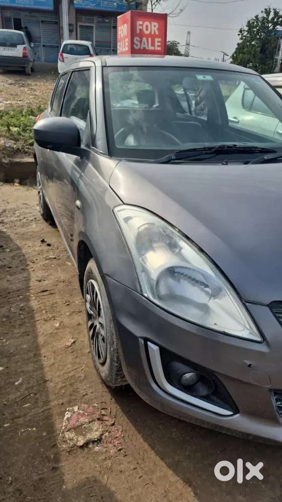 Maruti Suzuki Swift Lxi Optional-o, 2017, Petrol