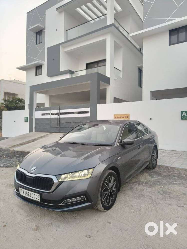 Skoda Octavia 2.0 L K Tsi At, 2022, Petrol