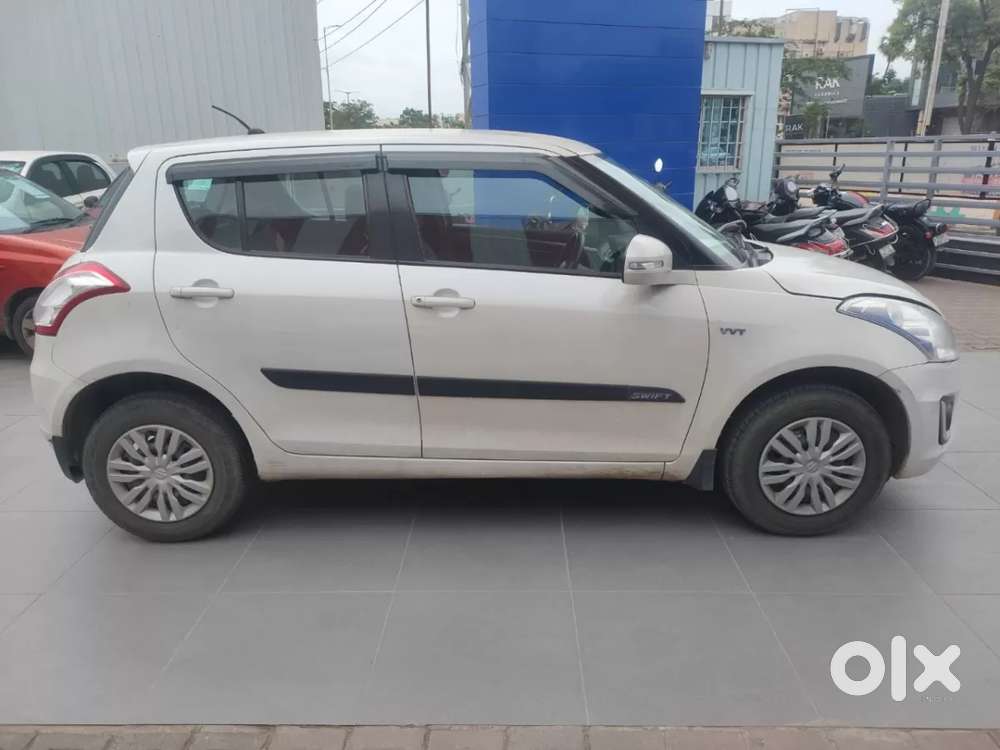 Maruti Suzuki Swift Vxi, 2015, Petrol